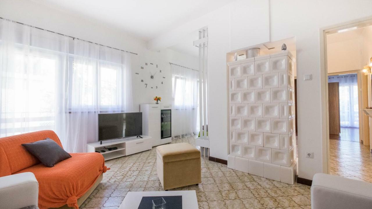 Apartment Ema Medulin Ngoại thất bức ảnh